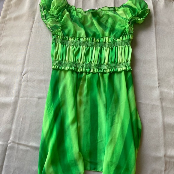 💚Beware Top💚 - Picture 6 of 14